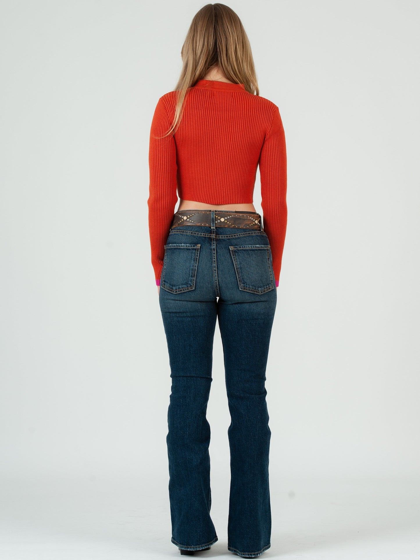 Women’s Ribbed Crew Neck Sweater