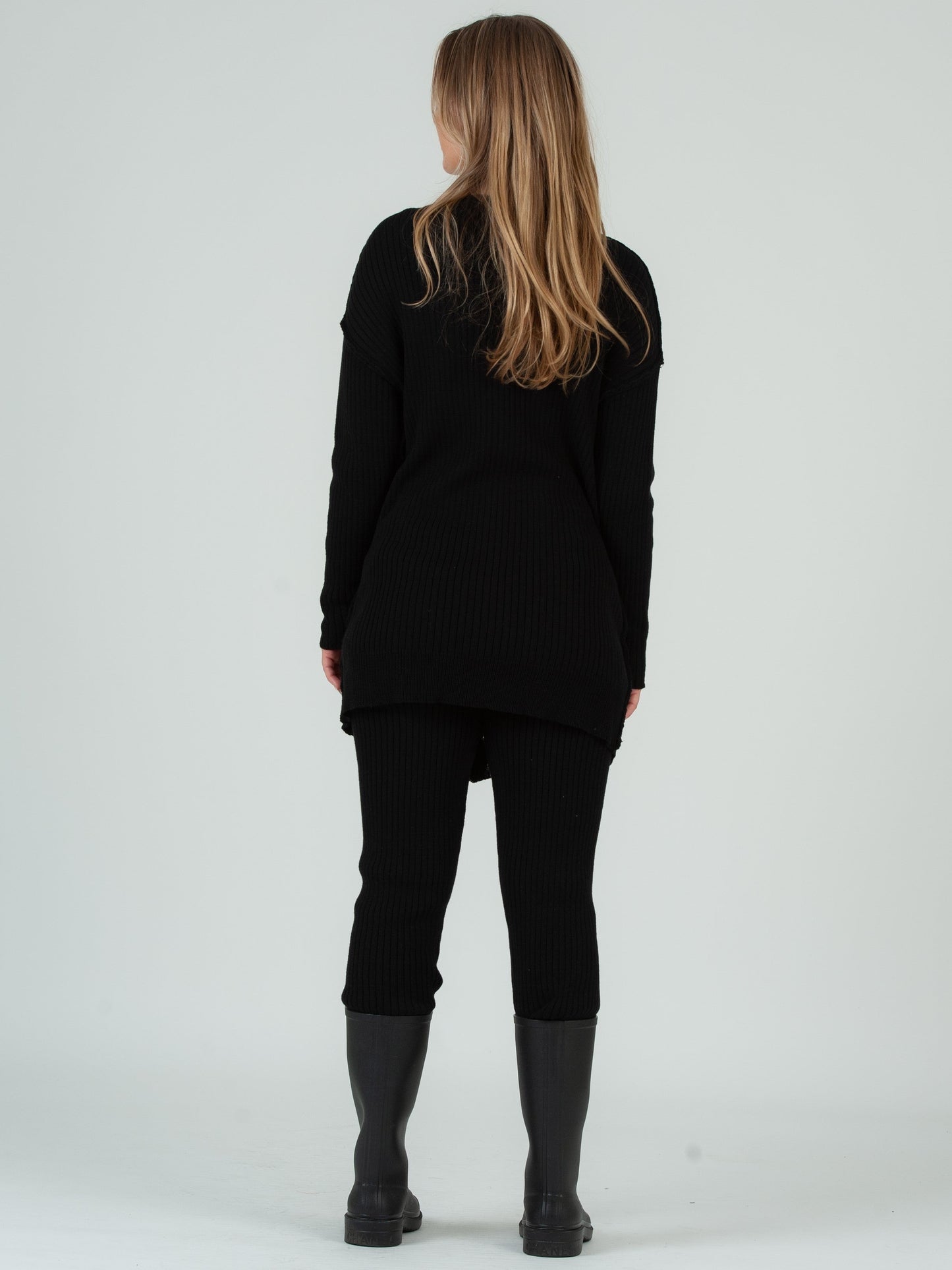 Women’s Ribbed Knit sweater pants