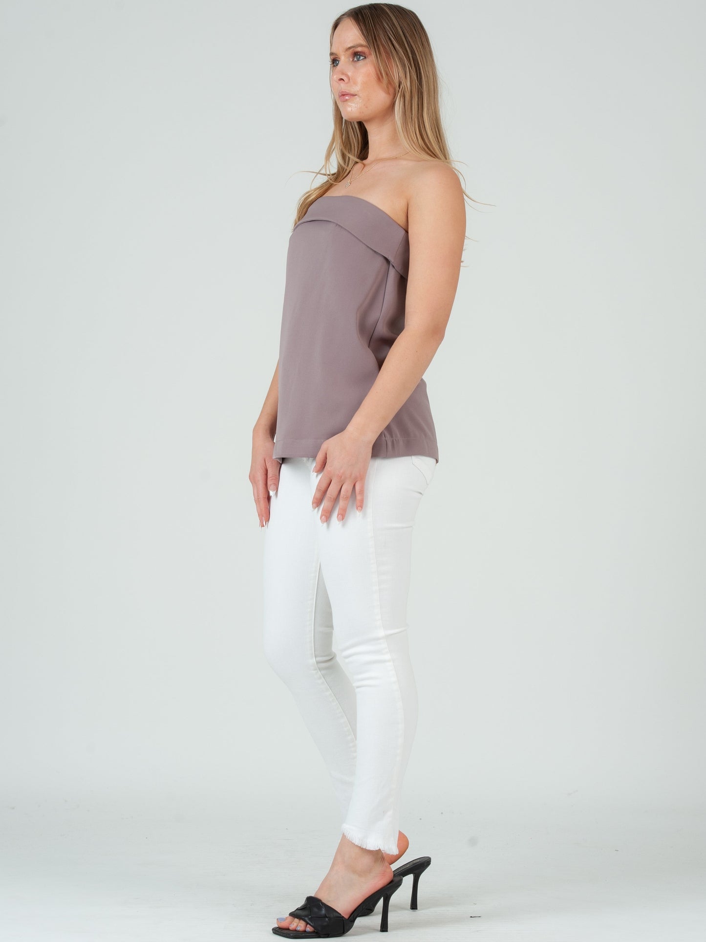 Women’s Strapless Top