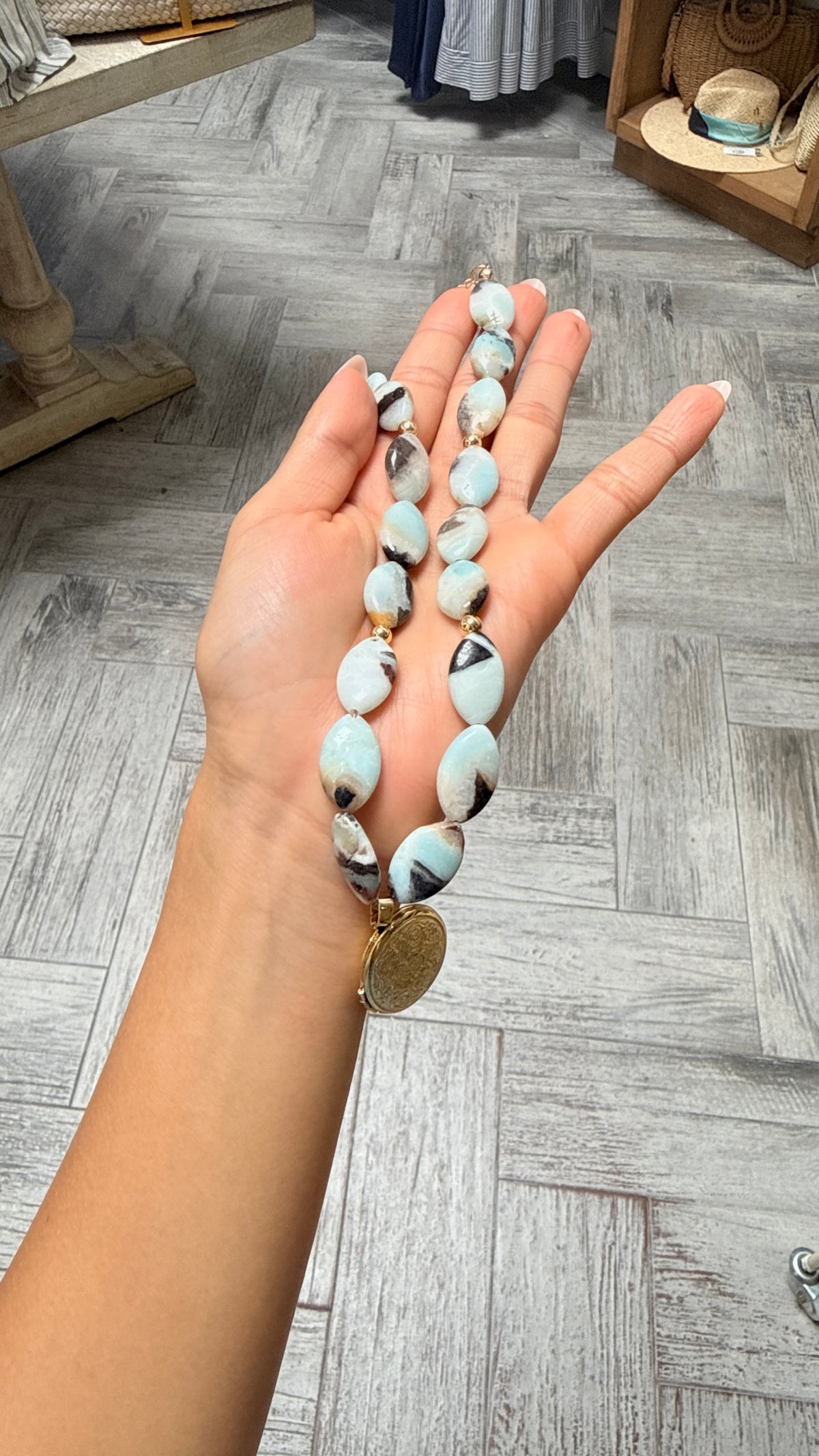Naari Gemstone Necklaces