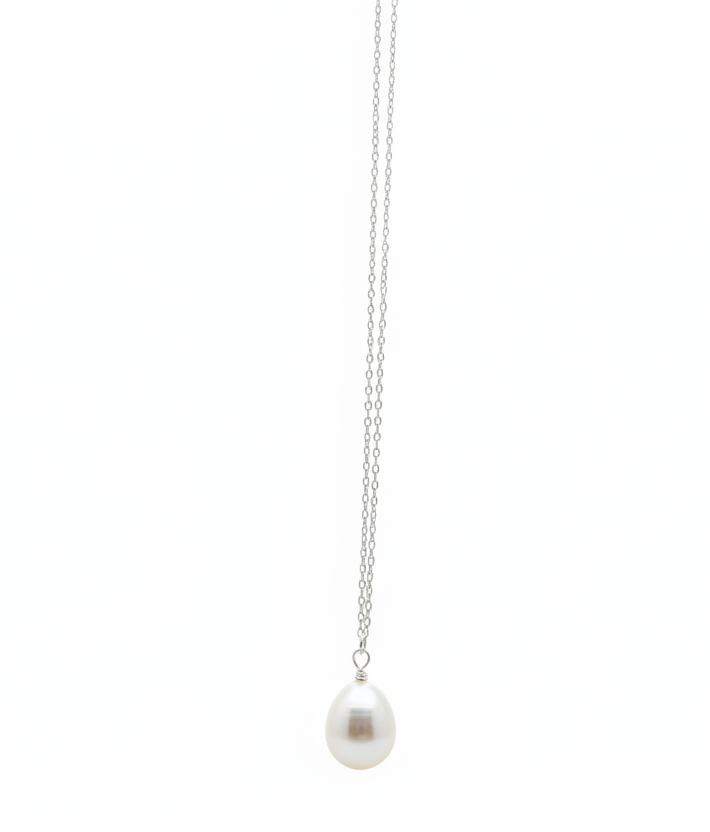 Baroque Pearl Pendant Necklaces