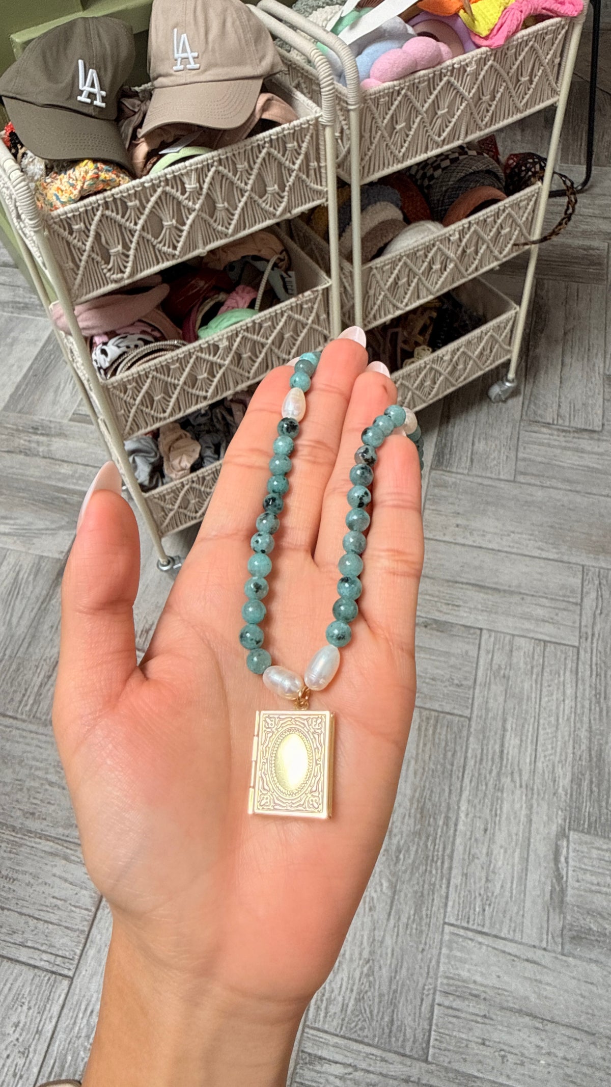 Naari Gemstone Necklaces