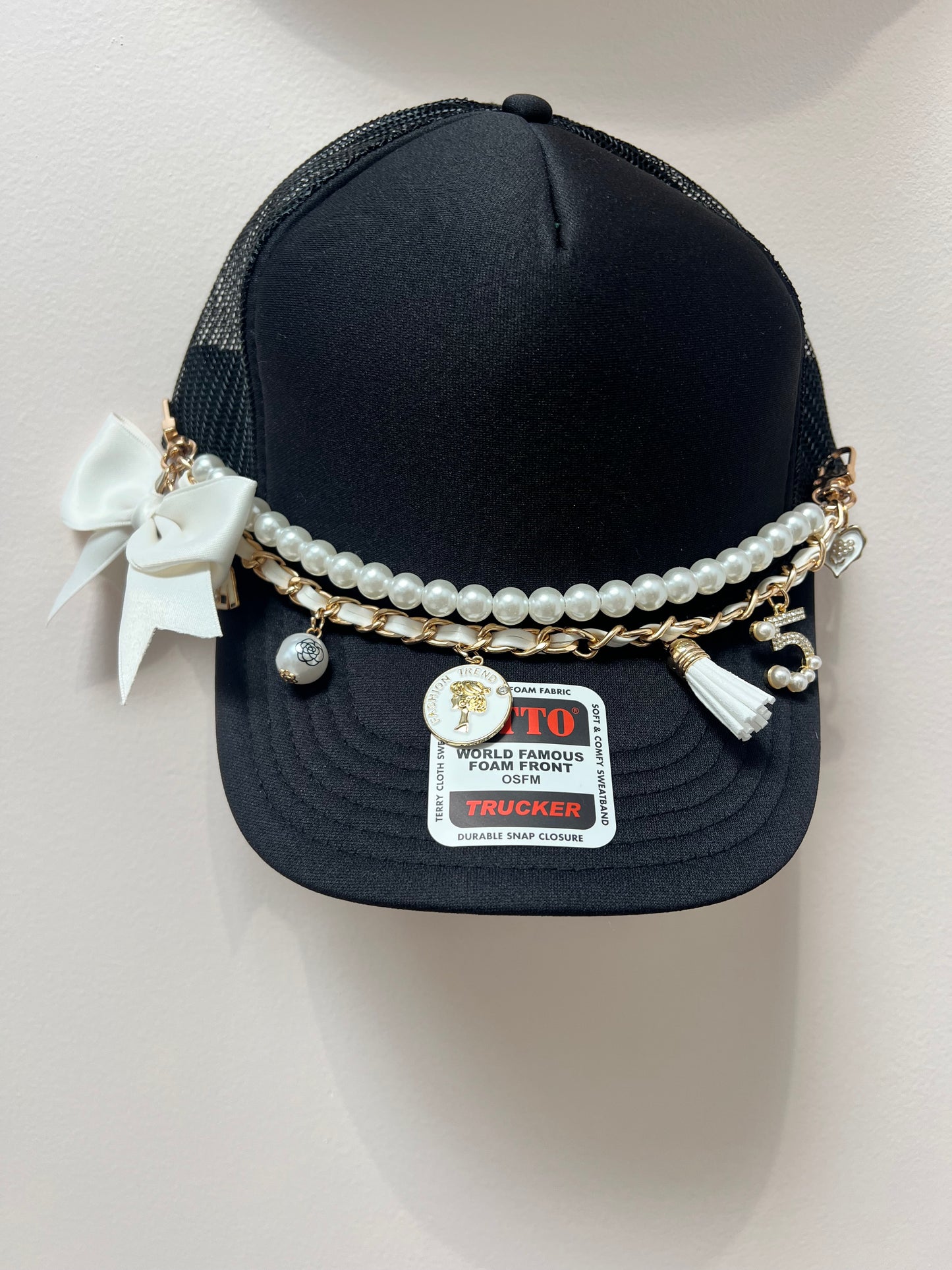 Trucker Hat Chain