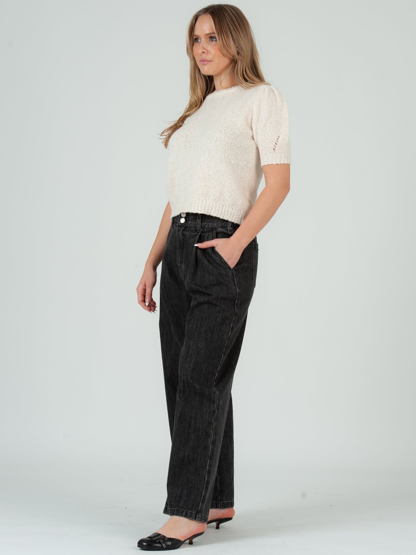 Women’s Boucle Short Sleeve Knit Sweater