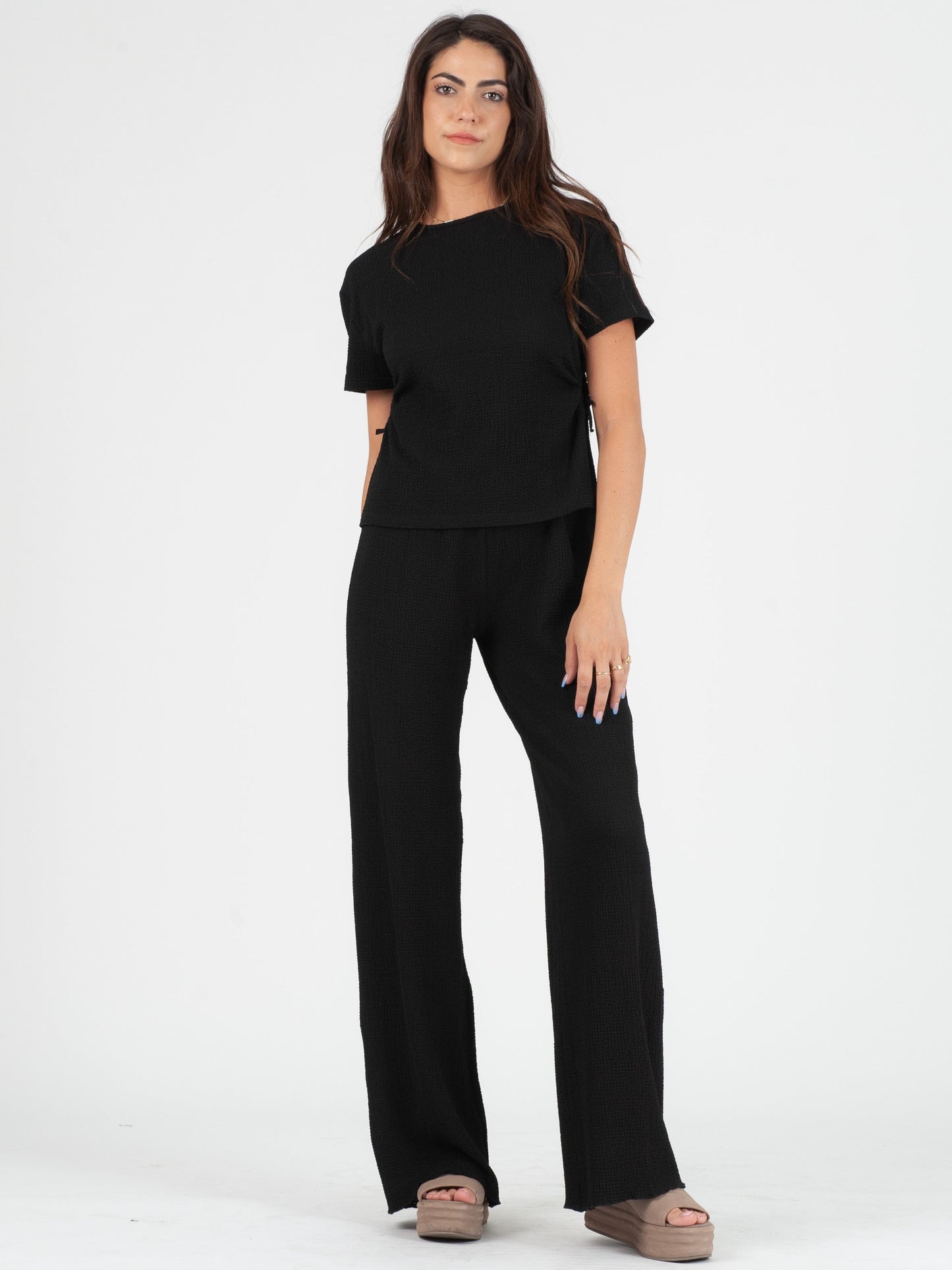 Women’s Side Keyhole Top