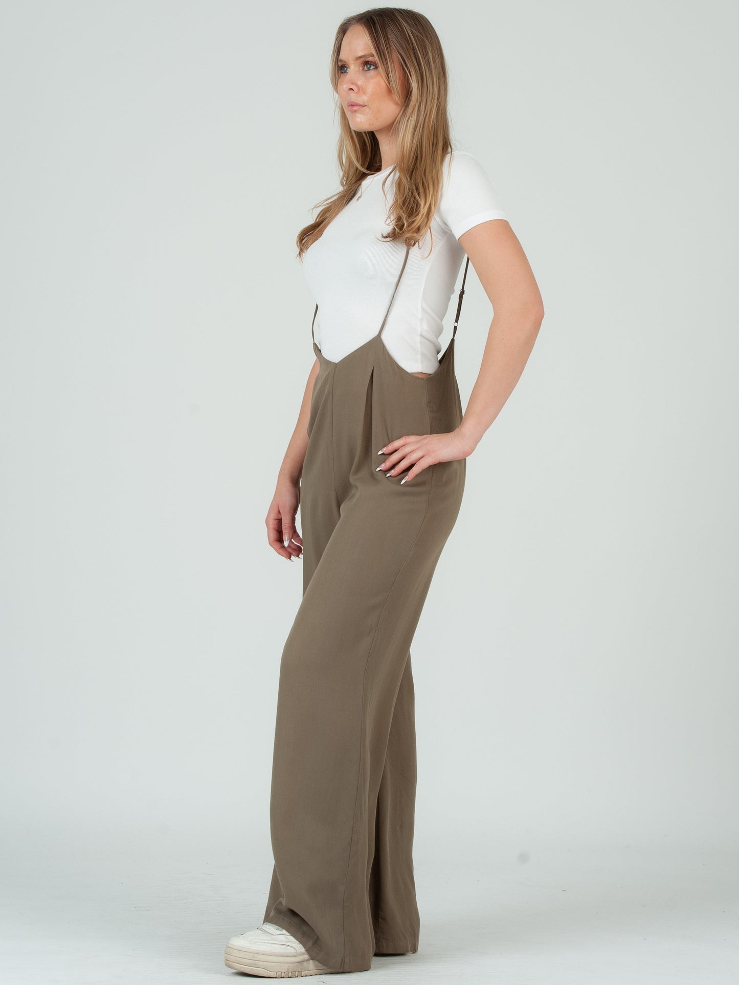 RAYON SUSPENDER JUMPSUIT